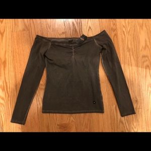 NWT Hollister off the shoulder top